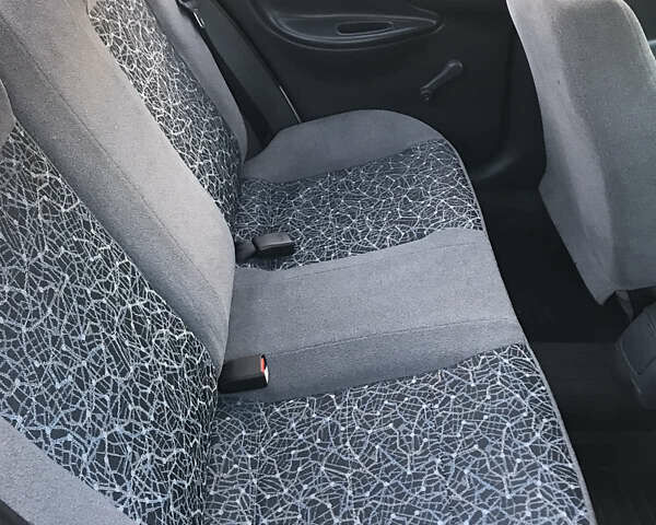 Сірий ЗАЗ Ланос, об'ємом двигуна 1.4 л та пробігом 55 тис. км за 3300 $, фото 14 на Automoto.ua