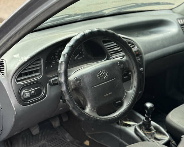 Серый ЗАЗ Ланос, объемом двигателя 1.5 л и пробегом 250 тыс. км за 1600 $, фото 5 на Automoto.ua