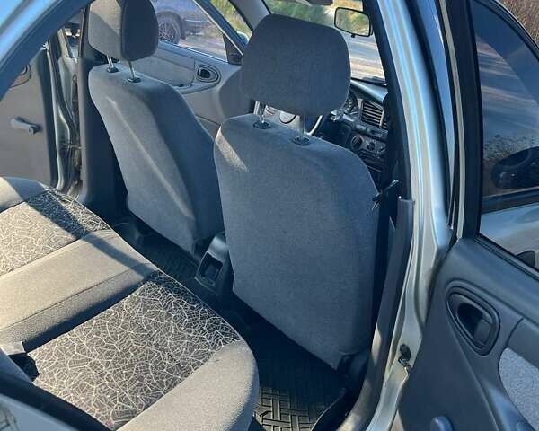 Сірий ЗАЗ Ланос, об'ємом двигуна 1.5 л та пробігом 71 тис. км за 2750 $, фото 5 на Automoto.ua