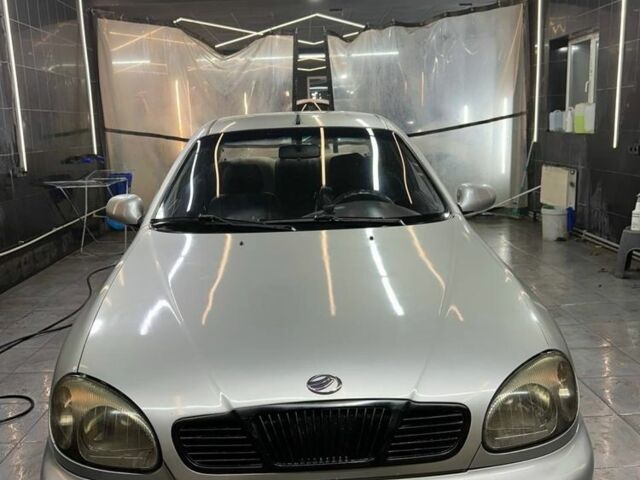 Сірий ЗАЗ Ланос, об'ємом двигуна 1.6 л та пробігом 270 тис. км за 1999 $, фото 2 на Automoto.ua