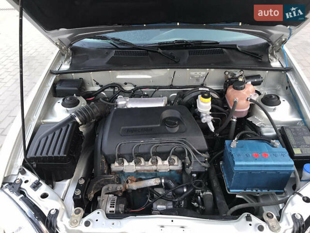 Сірий ЗАЗ Ланос, об'ємом двигуна 1.4 л та пробігом 55 тис. км за 3300 $, фото 7 на Automoto.ua
