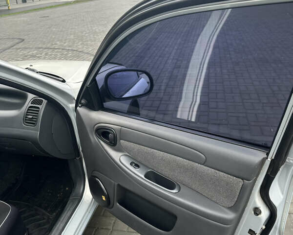 Сірий ЗАЗ Ланос, об'ємом двигуна 1.5 л та пробігом 211 тис. км за 3200 $, фото 16 на Automoto.ua