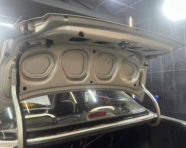 Сірий ЗАЗ Ланос, об'ємом двигуна 1.6 л та пробігом 270 тис. км за 1999 $, фото 24 на Automoto.ua