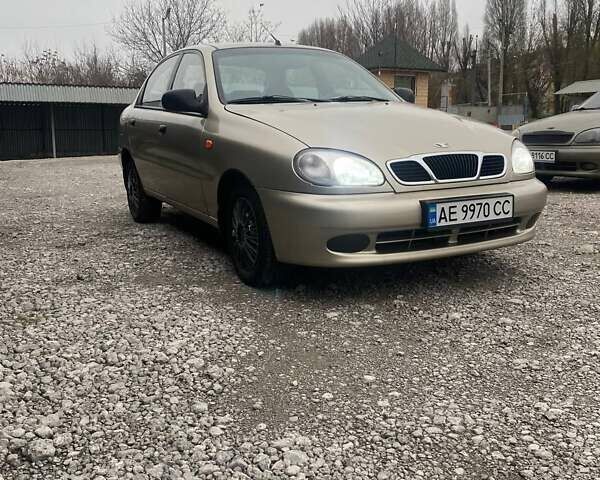 Сірий ЗАЗ Ланос, об'ємом двигуна 1.5 л та пробігом 272 тис. км за 2900 $, фото 2 на Automoto.ua