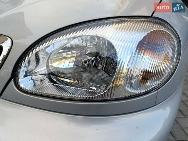 Сірий ЗАЗ Ланос, об'ємом двигуна 1.5 л та пробігом 8 тис. км за 4900 $, фото 90 на Automoto.ua