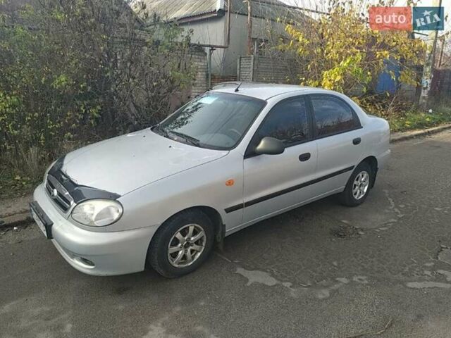 Серый ЗАЗ Ланос, объемом двигателя 1.5 л и пробегом 239 тыс. км за 2100 $, фото 1 на Automoto.ua