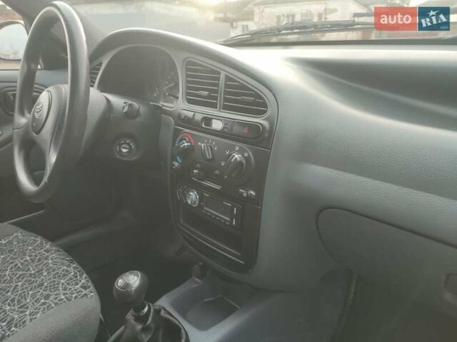 Сірий ЗАЗ Ланос, об'ємом двигуна 1.5 л та пробігом 145 тис. км за 2890 $, фото 19 на Automoto.ua