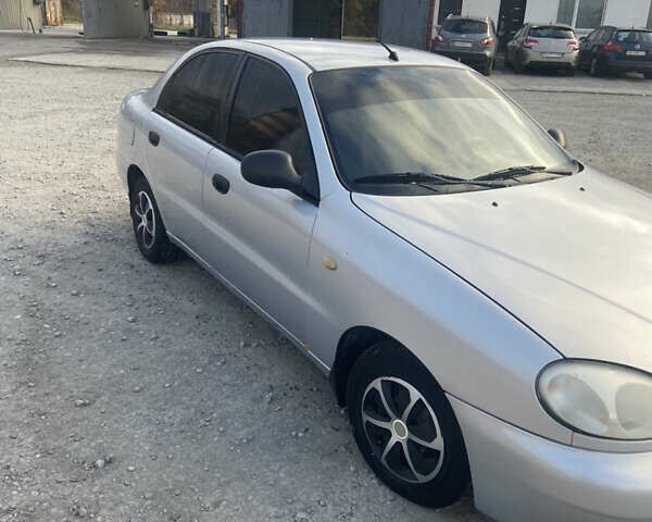 Серый ЗАЗ Ланос, объемом двигателя 1.5 л и пробегом 200 тыс. км за 1900 $, фото 2 на Automoto.ua