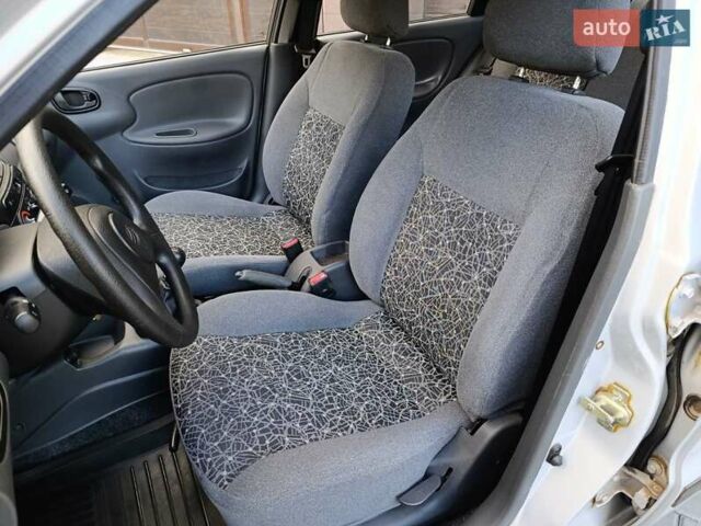 Сірий ЗАЗ Ланос, об'ємом двигуна 1.5 л та пробігом 8 тис. км за 4900 $, фото 30 на Automoto.ua