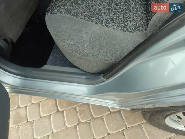 Сірий ЗАЗ Ланос, об'ємом двигуна 1.5 л та пробігом 145 тис. км за 2890 $, фото 23 на Automoto.ua