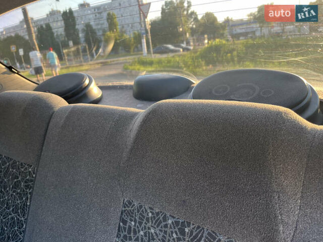 Сірий ЗАЗ Ланос, об'ємом двигуна 1.5 л та пробігом 177 тис. км за 2900 $, фото 10 на Automoto.ua