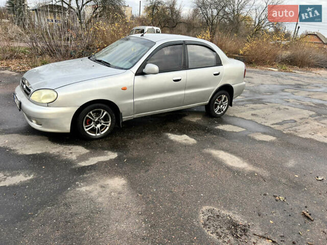 Серый ЗАЗ Ланос, объемом двигателя 1.5 л и пробегом 255 тыс. км за 2100 $, фото 2 на Automoto.ua