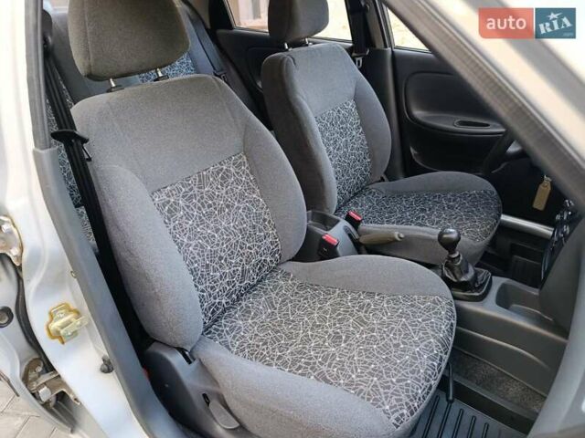 Сірий ЗАЗ Ланос, об'ємом двигуна 1.5 л та пробігом 8 тис. км за 4900 $, фото 53 на Automoto.ua