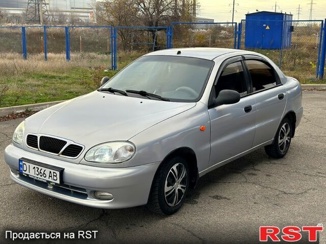 Сірий ЗАЗ Ланос, об'ємом двигуна 1.5 л та пробігом 119 тис. км за 3200 $, фото 2 на Automoto.ua