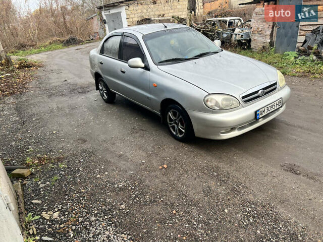 Серый ЗАЗ Ланос, объемом двигателя 1.5 л и пробегом 255 тыс. км за 2100 $, фото 3 на Automoto.ua