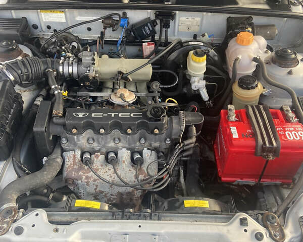 Серый ЗАЗ Ланос, объемом двигателя 1.5 л и пробегом 200 тыс. км за 1900 $, фото 6 на Automoto.ua