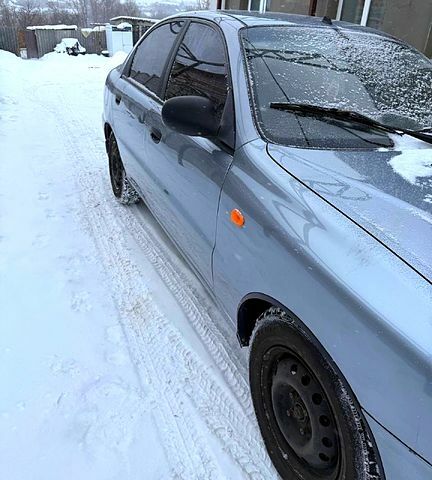 Сірий ЗАЗ Ланос, об'ємом двигуна 1.5 л та пробігом 174 тис. км за 2600 $, фото 4 на Automoto.ua