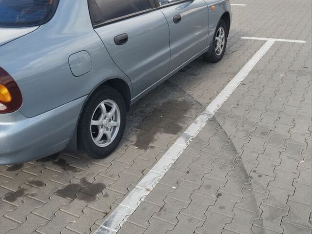 Сірий ЗАЗ Ланос, об'ємом двигуна 1.5 л та пробігом 81 тис. км за 3800 $, фото 2 на Automoto.ua