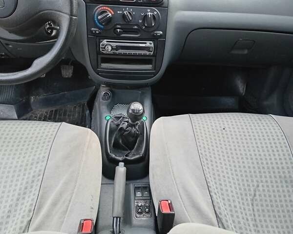 Серый ЗАЗ Ланос, объемом двигателя 1.39 л и пробегом 88 тыс. км за 3000 $, фото 5 на Automoto.ua