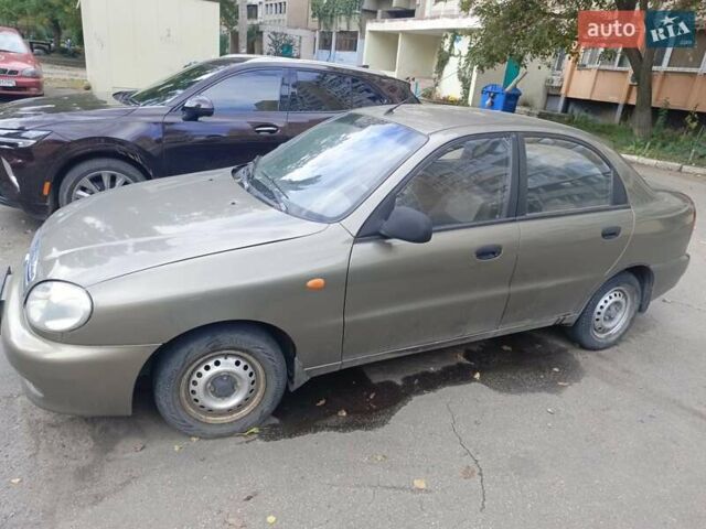 ЗАЗ Ланос 2011 в Одессе на Automoto.ua Серый ЗАЗ Ланос, объемом двигателя 1.5 л и пробегом 310 тыс. км за 2700 $, фото 2 на Automoto.ua