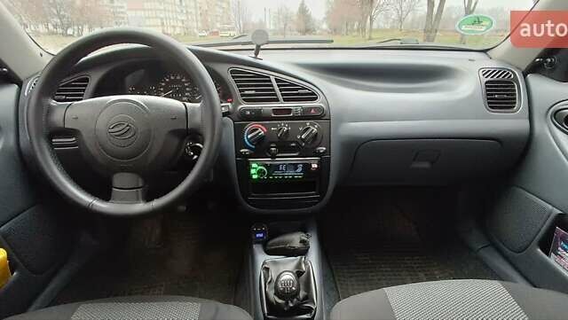 Серый ЗАЗ Ланос, объемом двигателя 1.5 л и пробегом 208 тыс. км за 3000 $, фото 4 на Automoto.ua