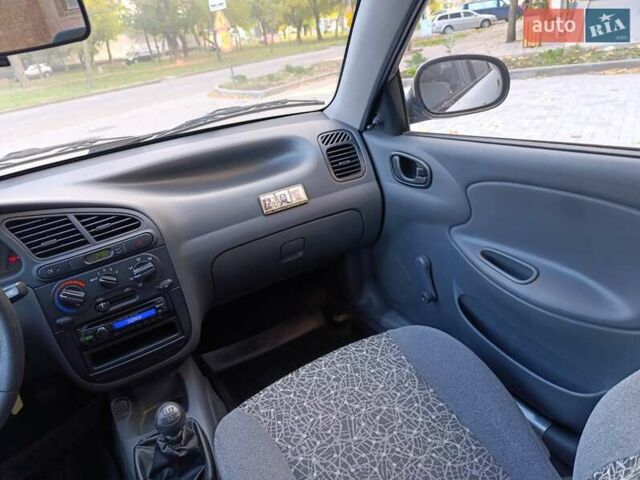 Сірий ЗАЗ Ланос, об'ємом двигуна 1.5 л та пробігом 8 тис. км за 4900 $, фото 44 на Automoto.ua