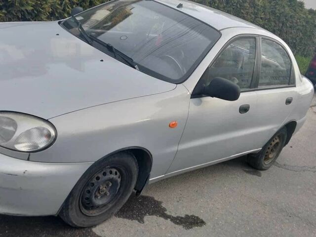 Серый ЗАЗ Ланос, объемом двигателя 1.5 л и пробегом 270 тыс. км за 1700 $, фото 3 на Automoto.ua