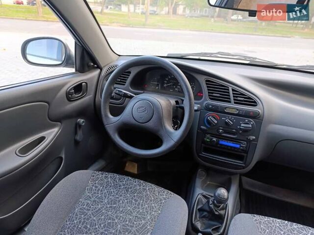 Сірий ЗАЗ Ланос, об'ємом двигуна 1.5 л та пробігом 8 тис. км за 4900 $, фото 43 на Automoto.ua