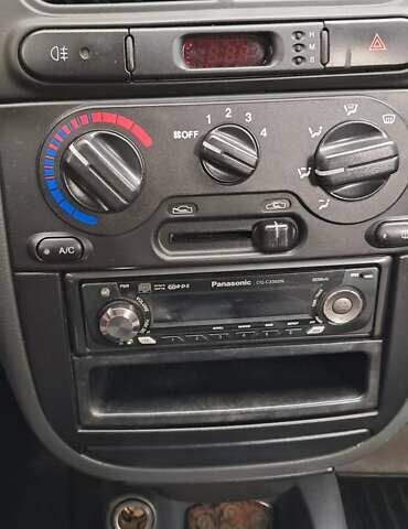 Серый ЗАЗ Ланос, объемом двигателя 1.5 л и пробегом 57 тыс. км за 3600 $, фото 2 на Automoto.ua