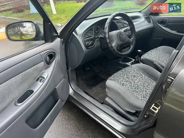 Серый ЗАЗ Ланос, объемом двигателя 1.5 л и пробегом 175 тыс. км за 2800 $, фото 10 на Automoto.ua