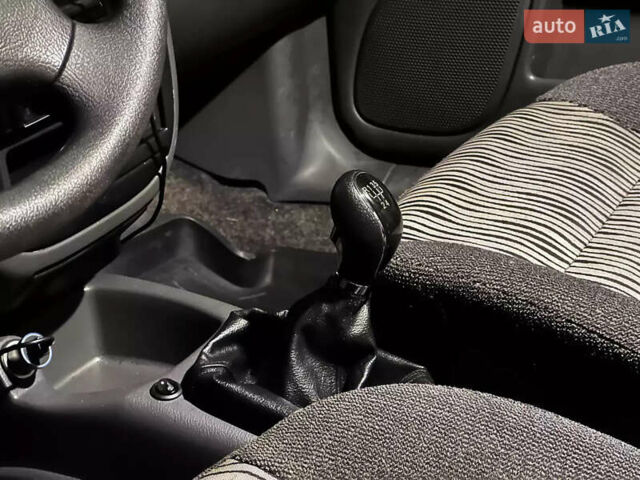 Серый ЗАЗ Ланос, объемом двигателя 1.5 л и пробегом 95 тыс. км за 3600 $, фото 16 на Automoto.ua