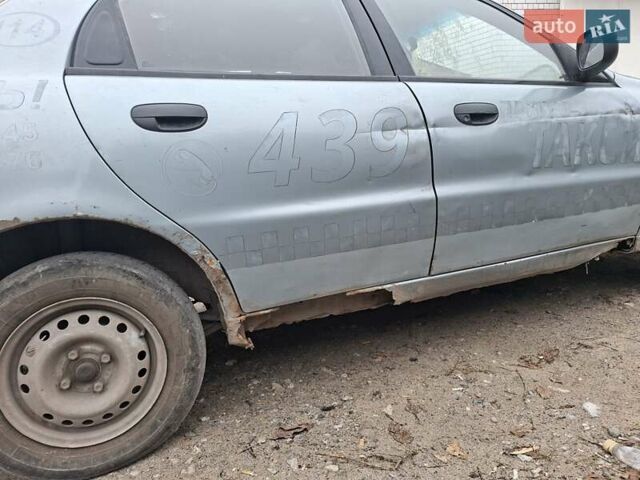 Серый ЗАЗ Ланос, объемом двигателя 1.5 л и пробегом 700 тыс. км за 750 $, фото 4 на Automoto.ua