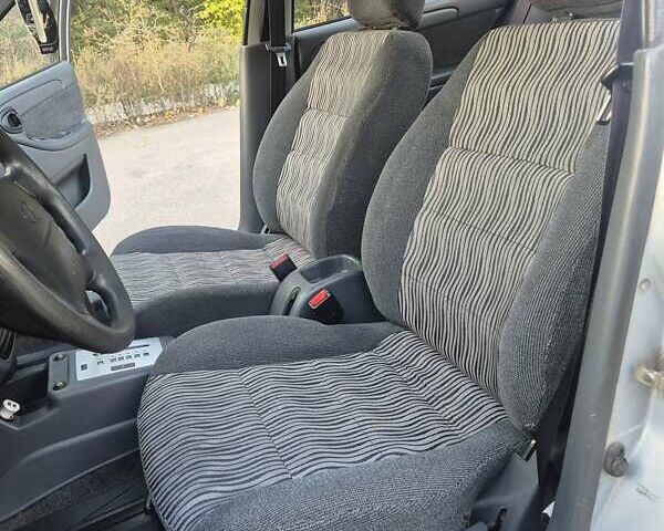 Сірий ЗАЗ Ланос, об'ємом двигуна 1.4 л та пробігом 87 тис. км за 4300 $, фото 15 на Automoto.ua