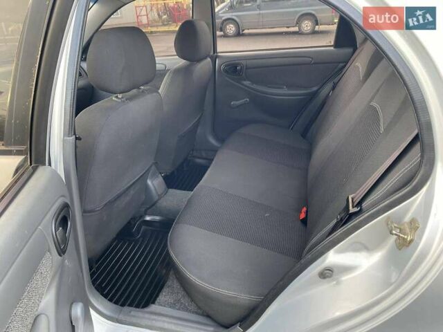 Сірий ЗАЗ Ланос, об'ємом двигуна 1.4 л та пробігом 100 тис. км за 4500 $, фото 16 на Automoto.ua