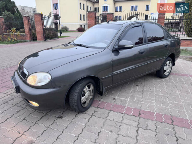 Серый ЗАЗ Ланос, объемом двигателя 1.5 л и пробегом 120 тыс. км за 3200 $, фото 1 на Automoto.ua