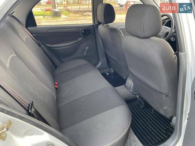 Сірий ЗАЗ Ланос, об'ємом двигуна 1.4 л та пробігом 100 тис. км за 4500 $, фото 17 на Automoto.ua