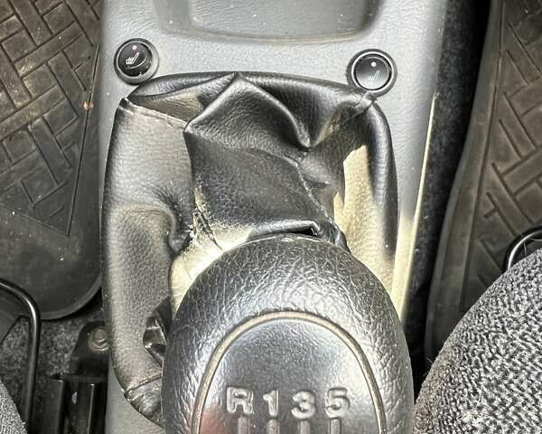 Сірий ЗАЗ Ланос, об'ємом двигуна 1.5 л та пробігом 15 тис. км за 4000 $, фото 5 на Automoto.ua