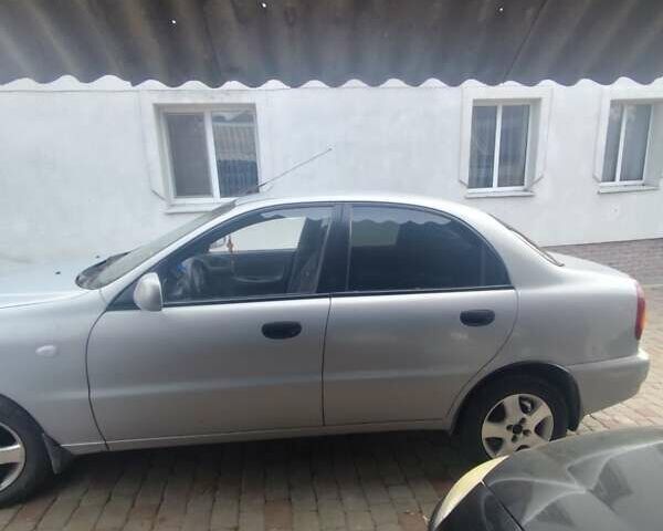 Сірий ЗАЗ Ланос, об'ємом двигуна 1.5 л та пробігом 130 тис. км за 2800 $, фото 1 на Automoto.ua