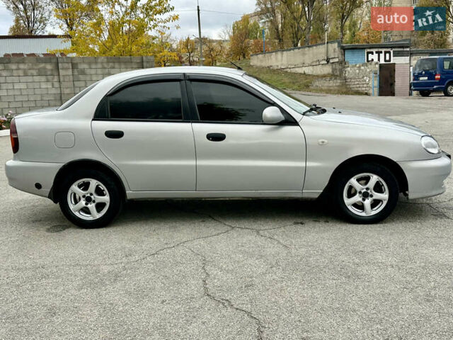 Серый ЗАЗ Ланос, объемом двигателя 1.5 л и пробегом 176 тыс. км за 3200 $, фото 4 на Automoto.ua