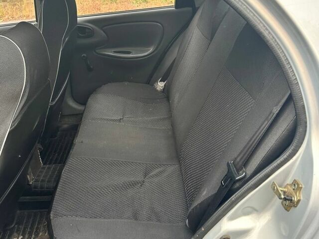 Серый ЗАЗ Ланос, объемом двигателя 1.5 л и пробегом 200 тыс. км за 2800 $, фото 4 на Automoto.ua