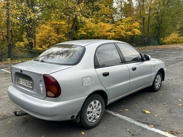 Серый ЗАЗ Ланос, объемом двигателя 1.5 л и пробегом 200 тыс. км за 2800 $, фото 5 на Automoto.ua