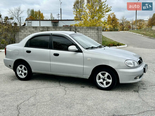 Серый ЗАЗ Ланос, объемом двигателя 1.5 л и пробегом 176 тыс. км за 3200 $, фото 3 на Automoto.ua