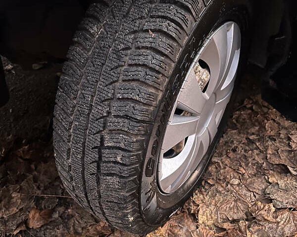 Сірий ЗАЗ Ланос, об'ємом двигуна 1.5 л та пробігом 347 тис. км за 2600 $, фото 3 на Automoto.ua