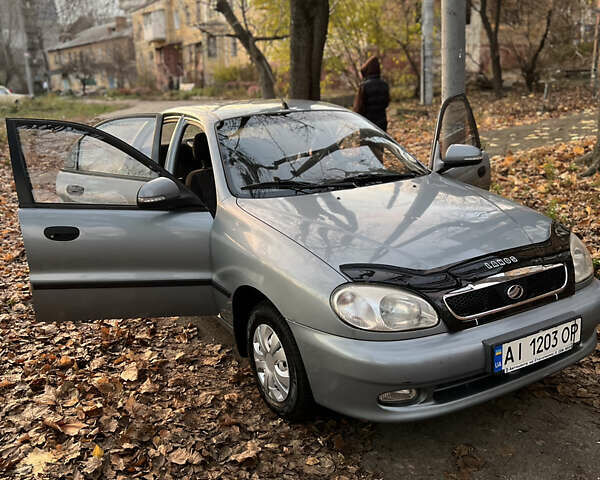 Сірий ЗАЗ Ланос, об'ємом двигуна 1.5 л та пробігом 347 тис. км за 2600 $, фото 1 на Automoto.ua