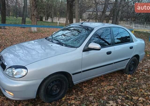 Серый ЗАЗ Ланос, объемом двигателя 1.5 л и пробегом 180 тыс. км за 3500 $, фото 4 на Automoto.ua