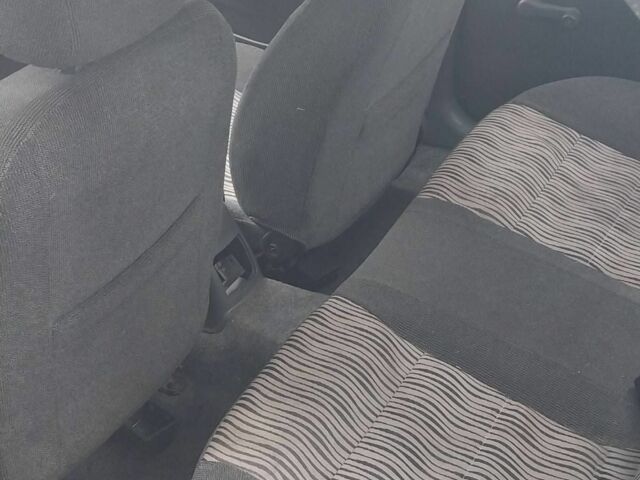 Серый ЗАЗ Ланос, объемом двигателя 0 л и пробегом 86 тыс. км за 2100 $, фото 4 на Automoto.ua