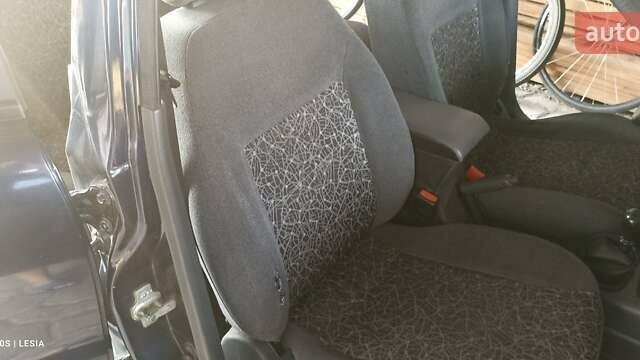 Синий ЗАЗ Ланос, объемом двигателя 1.5 л и пробегом 250 тыс. км за 2600 $, фото 23 на Automoto.ua