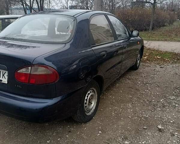 Синий ЗАЗ Ланос, объемом двигателя 1.3 л и пробегом 153 тыс. км за 2000 $, фото 5 на Automoto.ua