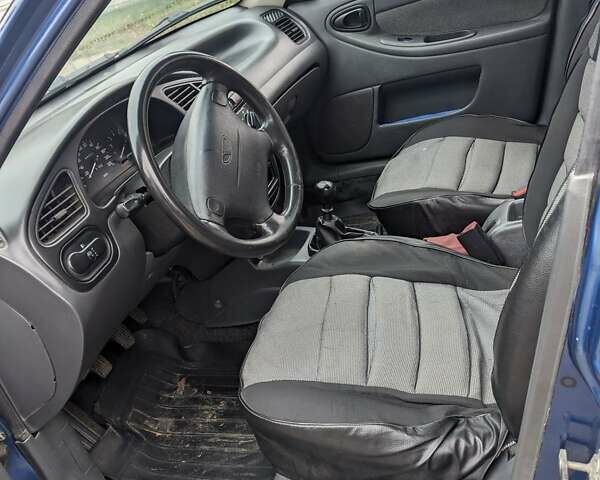 Синій ЗАЗ Ланос, об'ємом двигуна 1.5 л та пробігом 189 тис. км за 2750 $, фото 1 на Automoto.ua