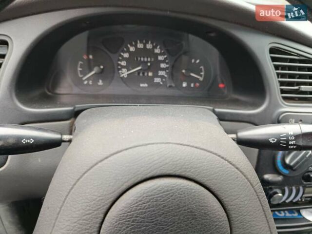 Синий ЗАЗ Ланос, объемом двигателя 1.4 л и пробегом 180 тыс. км за 1600 $, фото 7 на Automoto.ua